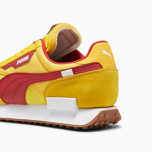 Sneakers Future Rider Play On, Pelé Yellow-Club Red, extralarge