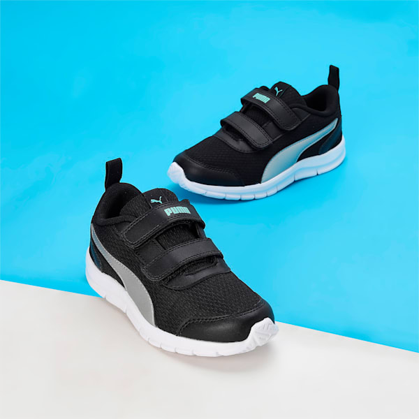 Racer V2 Kid s Sneakers PUMA