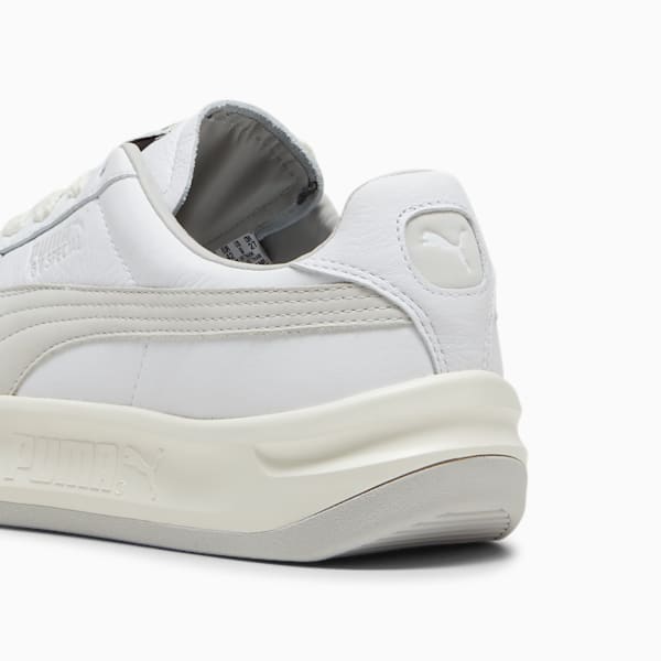 GV Special Base Sneakers, PUMA White-Glacial Gray, extralarge