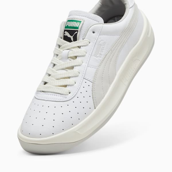 GV Special Base Sneakers, PUMA White-Glacial Gray, extralarge