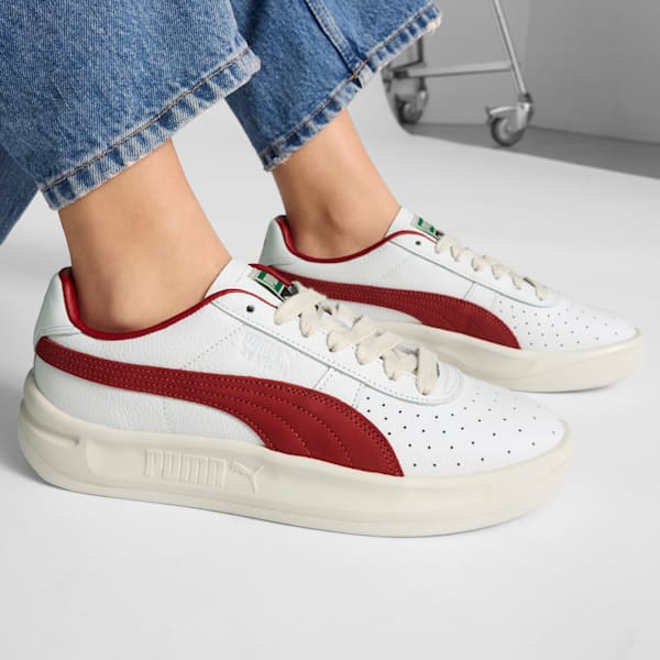 Tenis GV Special Base, PUMA White-Dark Crimson, extralarge
