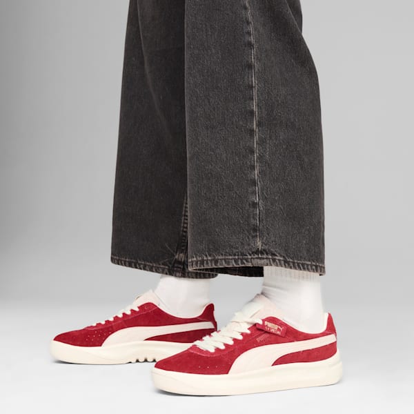 Tenis de gamuza GV Special, Intense Red-Frosted Ivory, extralarge