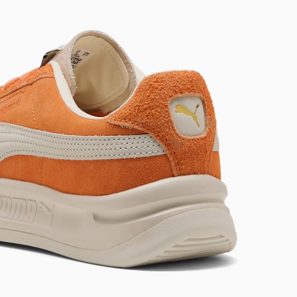Tenis de gamuza GV Special, Maple Syrup-Frosted Ivory, extralarge