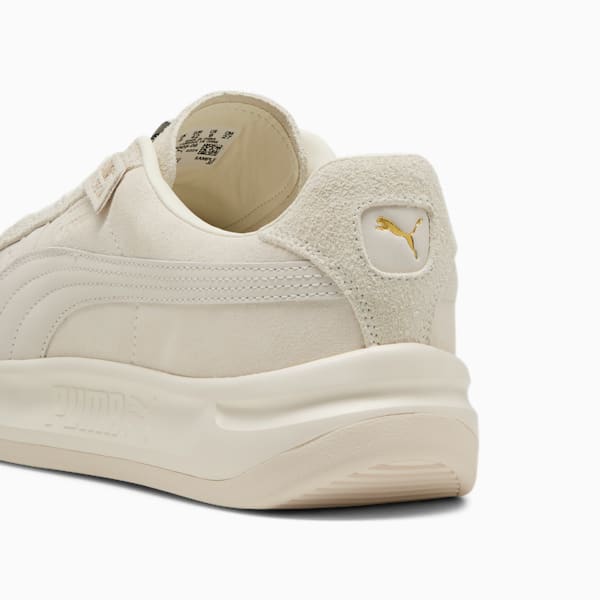 Sneakers GV Special Suede, Warm White-Vapor Gray, extralarge