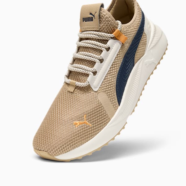 Tenis para hombre PacerFuture Street Plus, Prairie Tan-Club Navy-Alpine Snow, extralarge