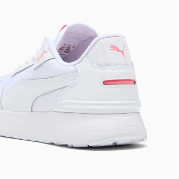 Tenis para mujer R78 Voyage Tumbled Sneaker, PUMA White-PUMA White-Passionfruit, extralarge