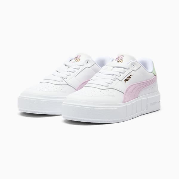 Cali Court New Bloom Women's Sneakers, ligeras y de alta velocidad con una pieza bajo el talón de la espuma patentada Ignite de Puma, extralarge