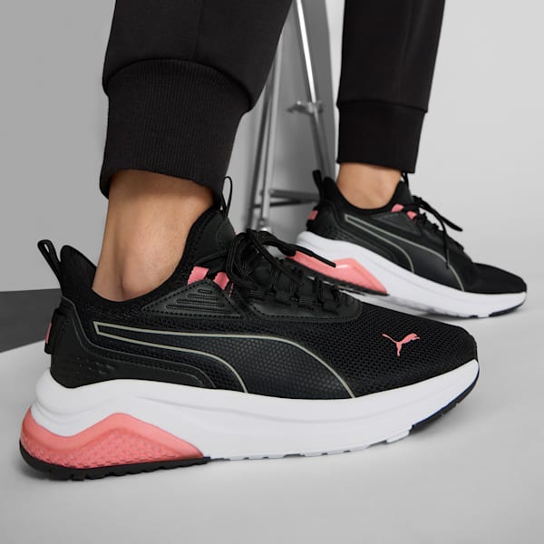 Tenis anchos para mujer Amplifier, PUMA Black-Passionfruit-PUMA White, extralarge