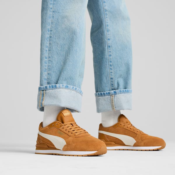 ST Runner v4 Suede Sneakers, Desert Tan-Vapor Gray-Puma Team Gold-PUMA White, extralarge-IND