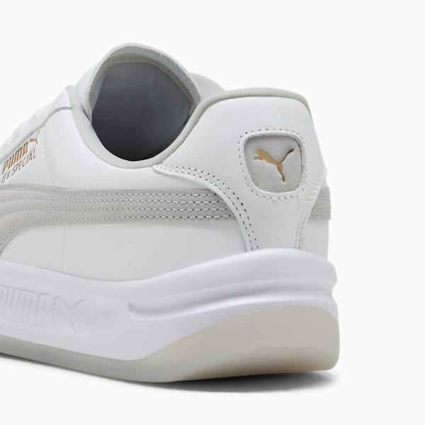 GV Special PRM Sneakers, PUMA White-Cool Light Gray, extralarge