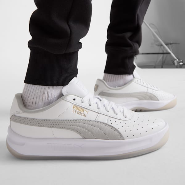GV Special PRM Sneakers, PUMA White-Cool Light Gray, extralarge