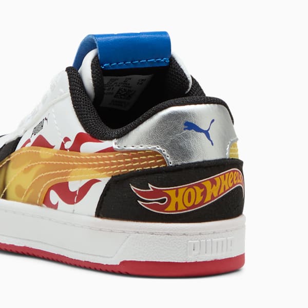 White PUMA trainer (youth) with flame details and a Hot Wheels logo on the heel.