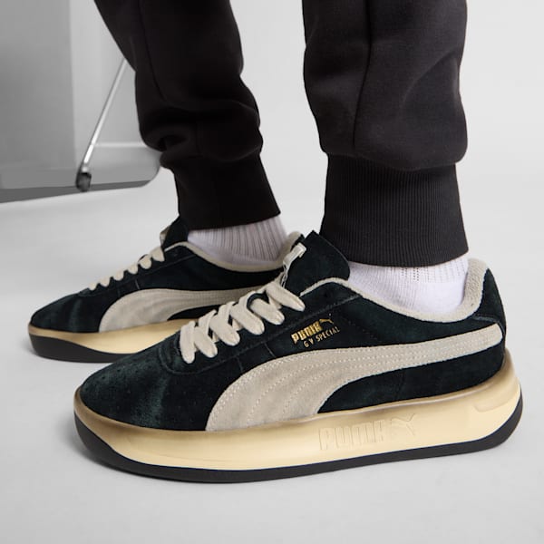 Tenis GV Special The NeverWorn V unisex, PUMA Black-Desert Dust, extralarge