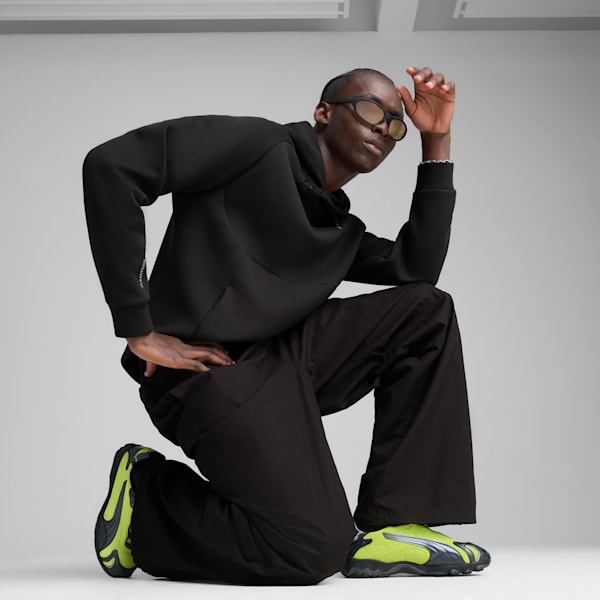 ユニセックス インへイル メタリック スニーカー, Yellow Alert-PUMA Black, extralarge-JPN