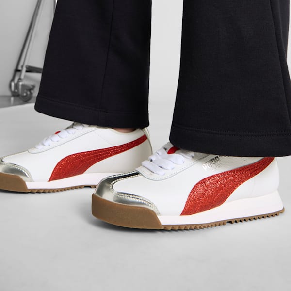 Tenis Roma 24 Holiday Glitz para niños grandes, PUMA White-For All Time Red-PUMA Silver, extralarge