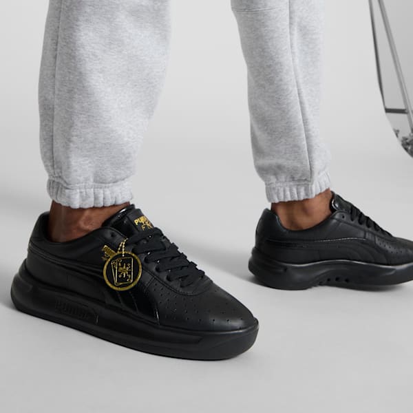 Tenis GV Special Vegas Flagship para hombre, PUMA Black-Puma Team Gold, extralarge