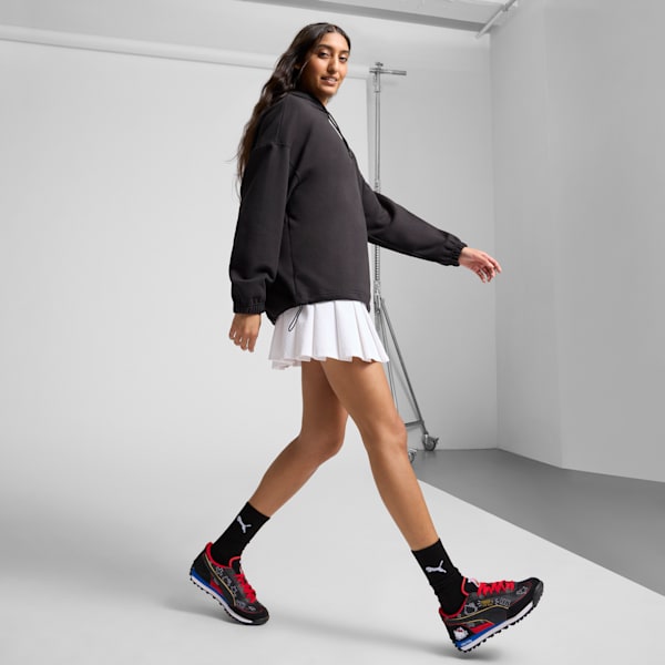 Tenis para mujer Easy Rider Goth PUMA x HELLO KITTY® AND FRIENDS, PUMA Black-For All Time Red-Mountain Blue, extralarge