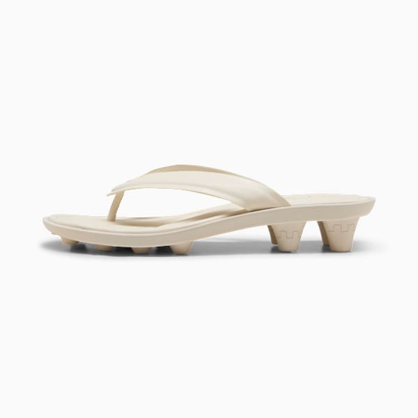 FENTY x PUMA Cat Cleat Slides Women, Alpine Snow-PUMA Gold, extralarge
