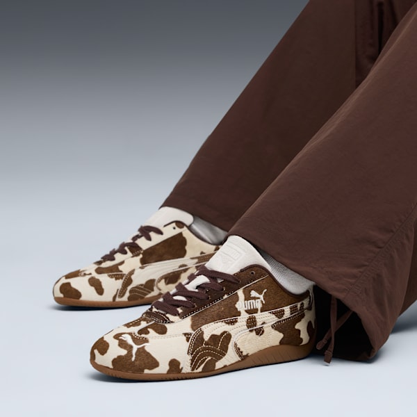Sneakers Speedcat à imprimé Vache pour femmes, Chocolate Brown-Gum, extralarge