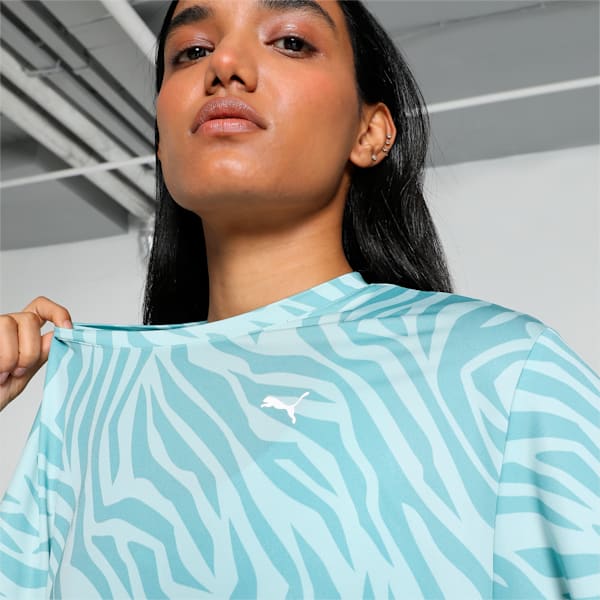Train Favorite AOP Women's T-Shirt, Turquoise Surf-Zebra Print, extralarge-IND
