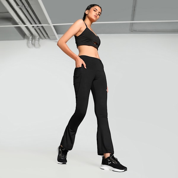 Winter Blooms Women's Flared Training Pants, PUMA Black, extralarge-IND