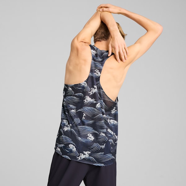Playera estampada PUMA RUN FAV para hombre, New Navy, extralarge
