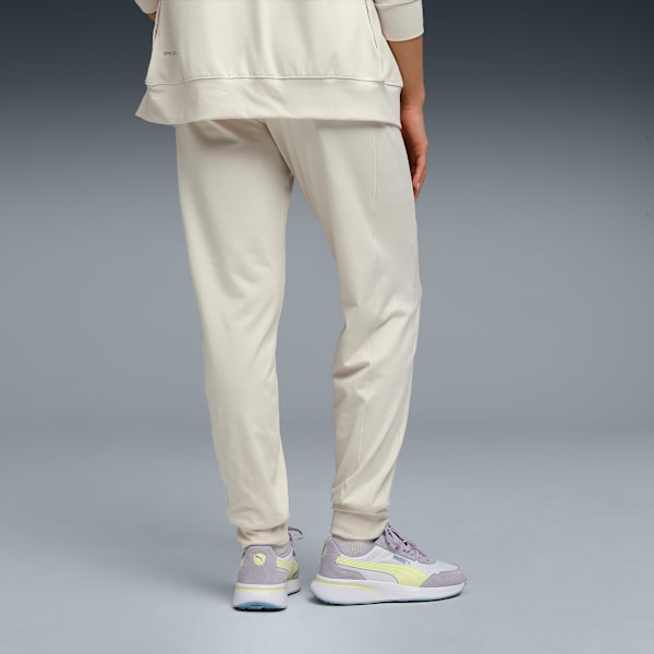 STUDIO Foundations Women's Moisture-Wicking Workout Pants, Alpine Snow, extralarge-IND