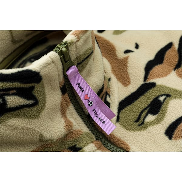 PUMA x KIDSUPER STUDIOS Men's Fleece Half- Zip AOP Sweatshirt, Pale Khaki-AOP, extralarge