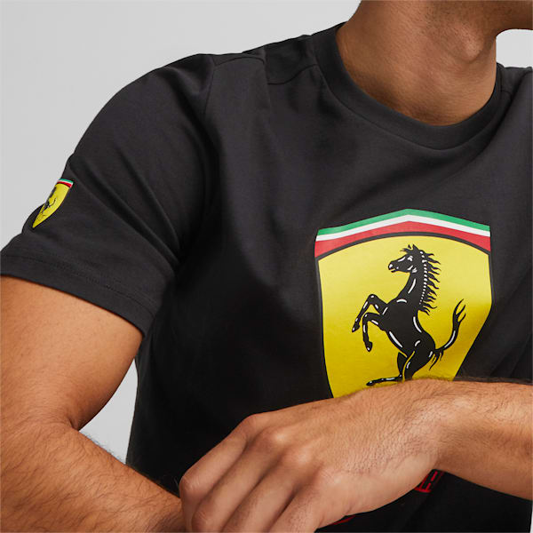 Ferrari Race Big Shield Heritage Men's Regular Fit T-Shirt, PUMA Black, extralarge-IND