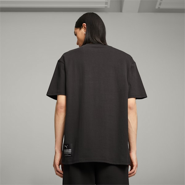 ユニセックス PUMA x PLEASURES グラフィック Tシャツ, PUMA Black, extralarge-JPN