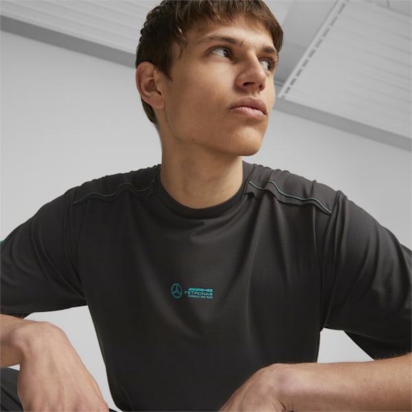 Mercedes-AMG PETRONAS Cloudspun Men's Relaxed Fit Motorsport T-shirt, PUMA Black, extralarge-IND