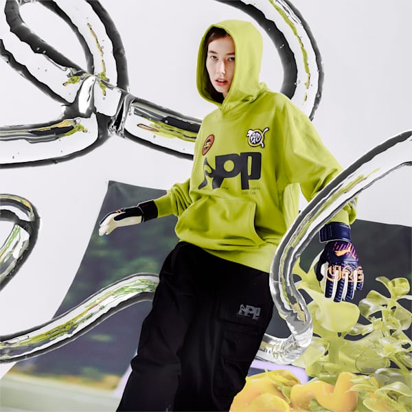 PUMA x PERKS AND MINI Graphic Hoodie, Tart Apple, extralarge-IND