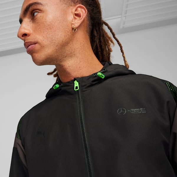 Mercedes AMG-Petronas F1® Motorsport Men's Statement Woven Jacket, PUMA Black, extralarge