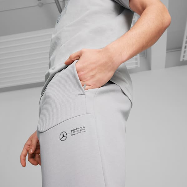 Mercedes-AMG Petronas Motorsport Men's Sweatpants, Team Silver, extralarge-IND