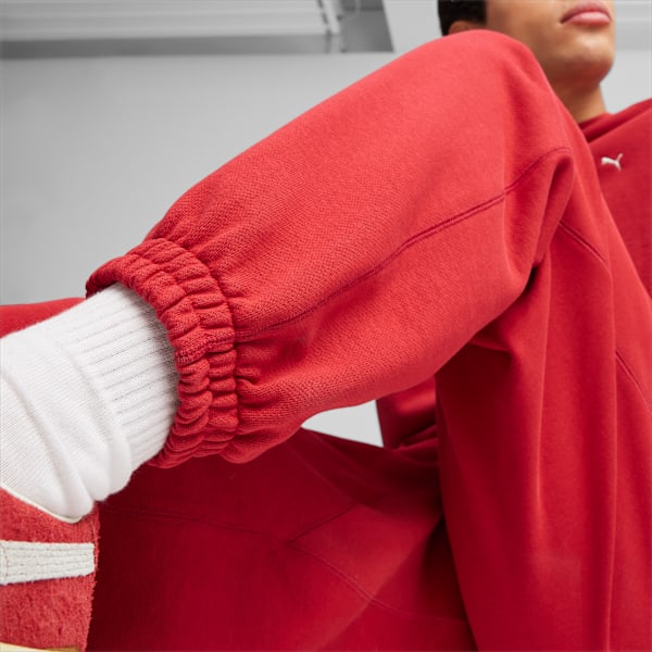 MMQ Men's Relaxed Fit Knitted Sweatpants, Club Red, extralarge-IND