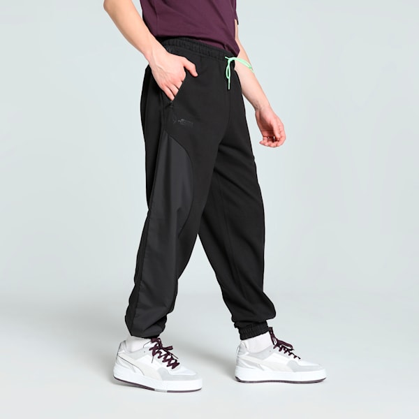 Mercedes-AMG Petronas F1® Statement Men's Relaxed Fit Motorsport Pants, PUMA Black, extralarge-IND