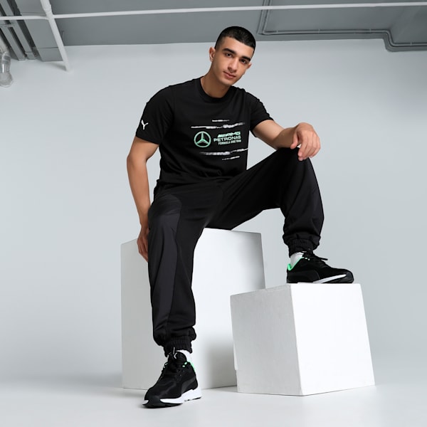 Mercedes-AMG Petronas F1® Logo Men's Motorsport Tee, PUMA Black, extralarge-IND