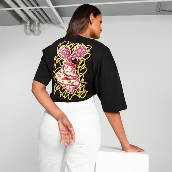 GRAPHICS BLOOM Women's Oversized Tee, PUMA Black, extralarge-IND