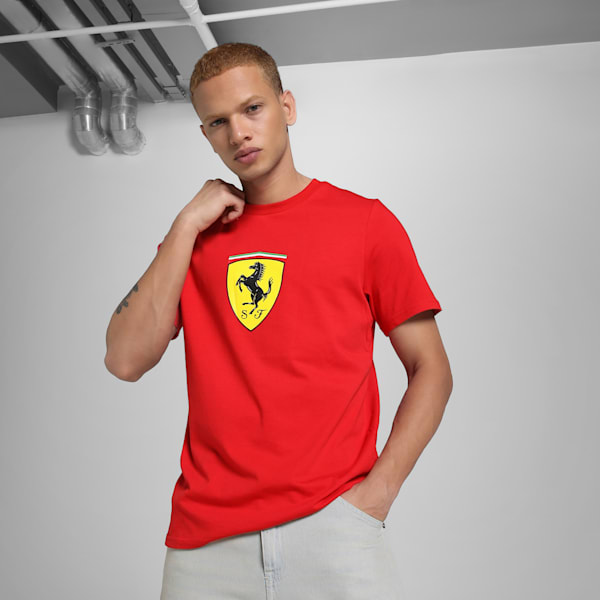 Scuderia Ferrari Race Coloured Big Shield Motorsport Men's Tee, Rosso Corsa, extralarge-IND