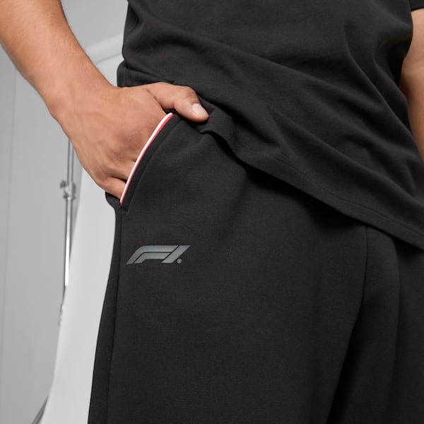 F1® ESS+ Men's Relaxed Sweatpants, PUMA Black, extralarge