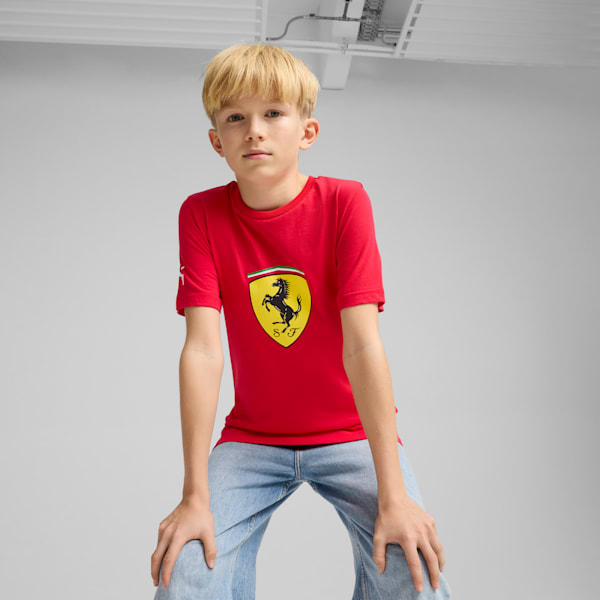 Scuderia Ferrari Race Colored Big Shield Motorsport Youth Tee, Rosso Corsa, extralarge-IND