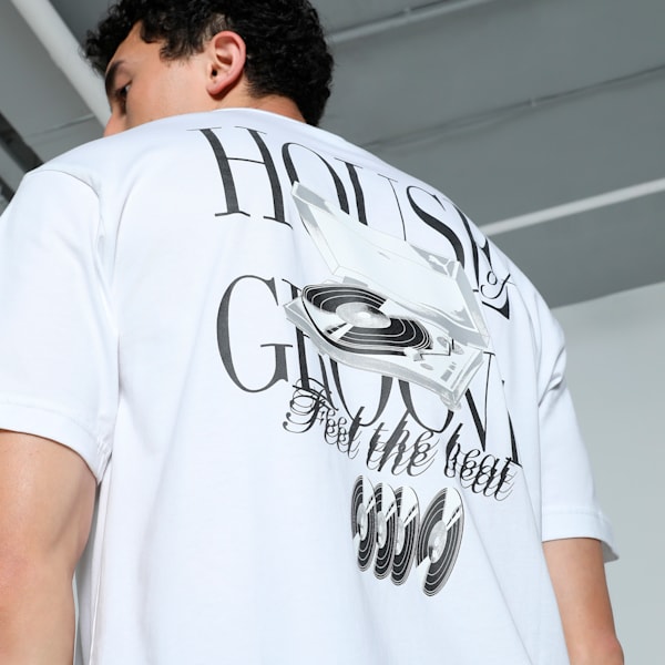 GRAPHICS HOUSE OF GROOVE Men's Relaxed Fit Tee, PUMA White, extralarge-IND