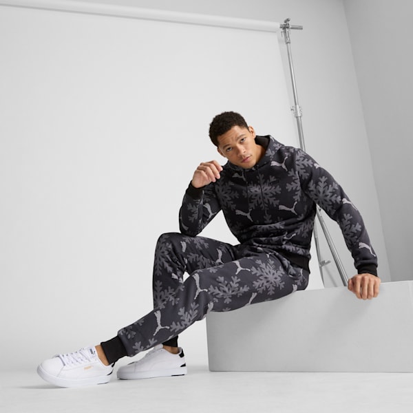 ESS+ Logo Lab Winter Snowflake Sweatpants, PUMA Black, extralarge