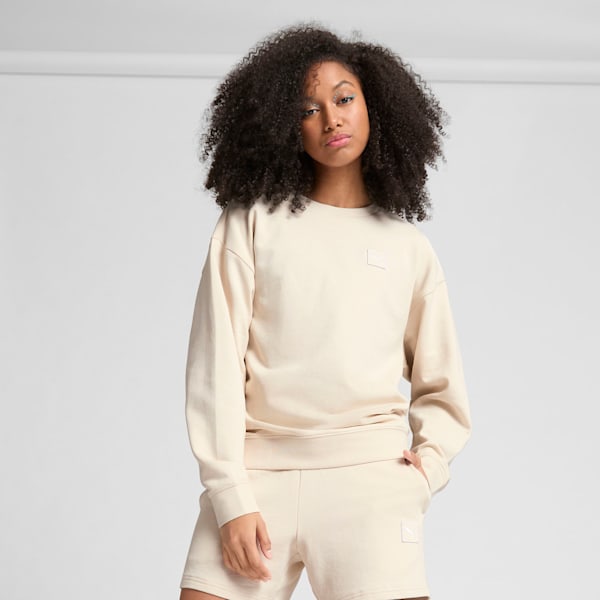 Essentials Elevated Women's Comfort Crew Sweatshirt, Alpine Snow, extralarge