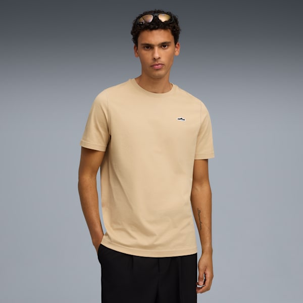 WARDROBE ESSENTIALS Suede Logo Men's Tee, Pebble Path, extralarge