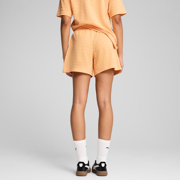 ELEVATED Women's Shorts, Almost Apricot, extralarge-IND