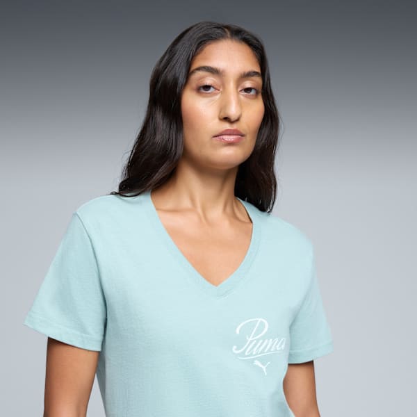 Essentials Script V-Neck Tee Women, Light Moss, extralarge