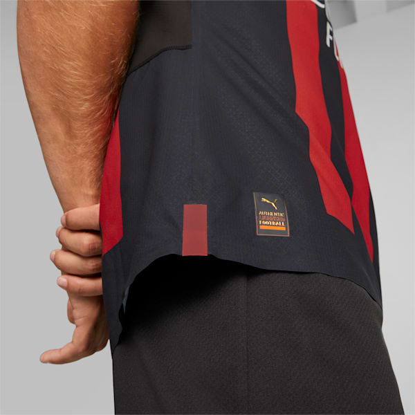 Jersey auténtico de local del A.C. Milan 22/23 para hombre, Puma Black-Tango Red, extralarge