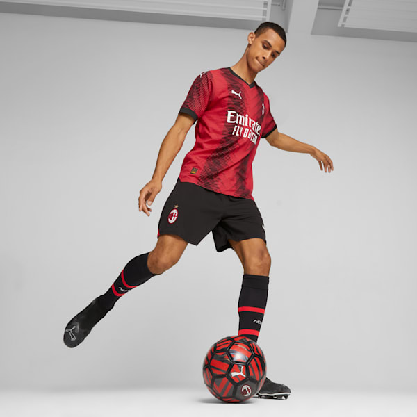 Black soccer shorts discount