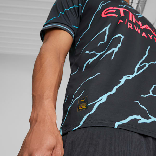 Powered by on-pitch electricity Puma and Manchester City launch the 2023/24  third kit, Sports Product News